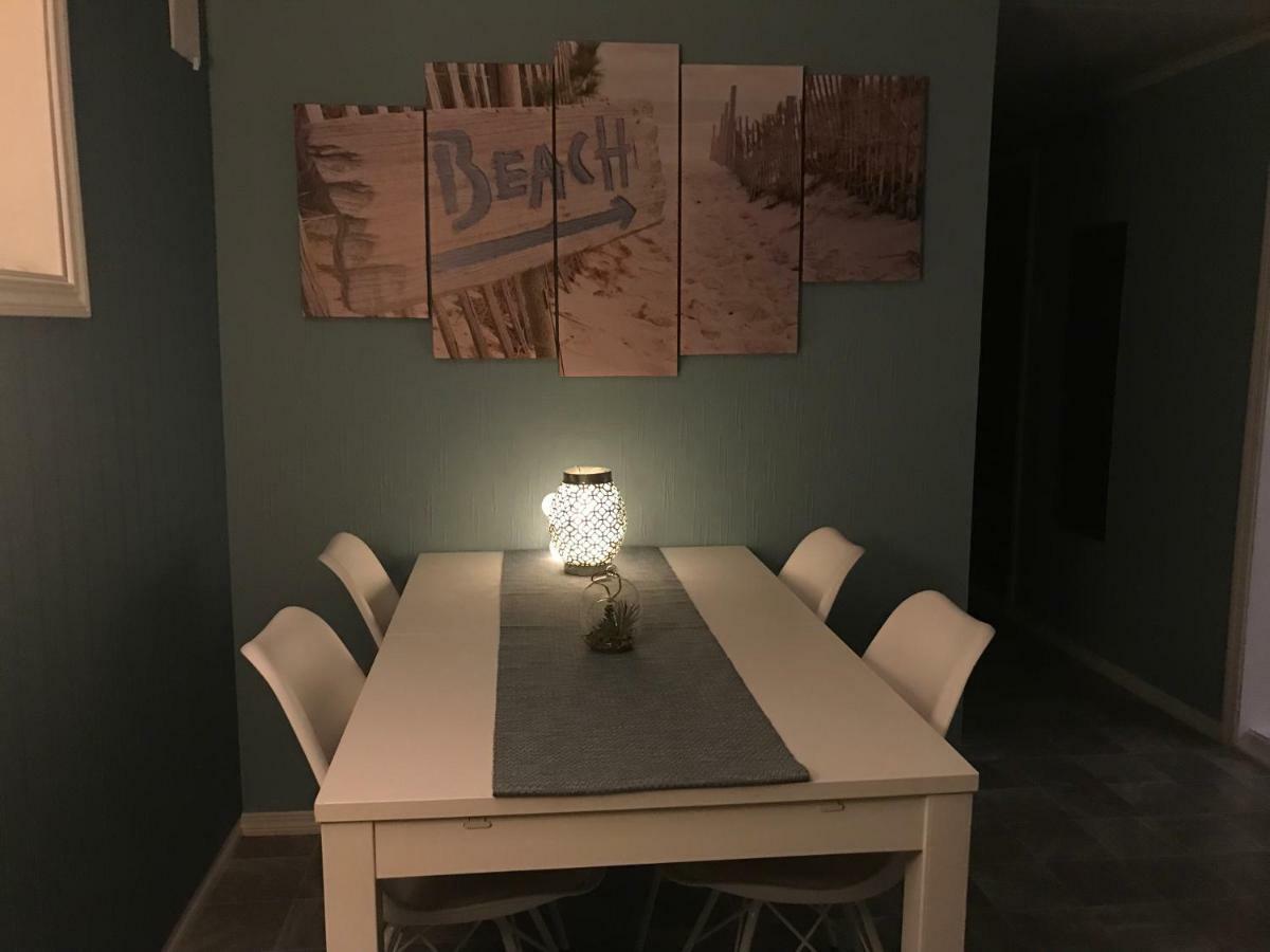 Beautiful Apartment In Central Leknes Ngoại thất bức ảnh