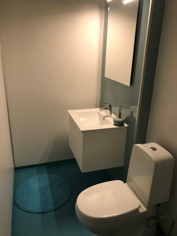 Beautiful Apartment In Central Leknes Ngoại thất bức ảnh